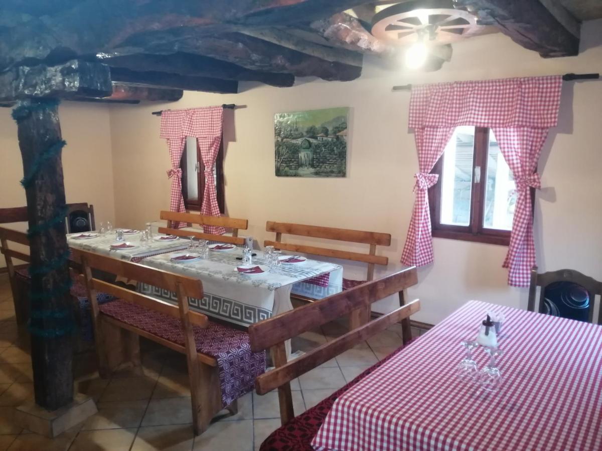 Stara Planina Vila Vesela Kuca Jalovik Izvor Buitenkant foto
